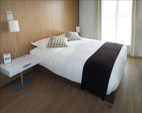 Residhome La Defense 3*